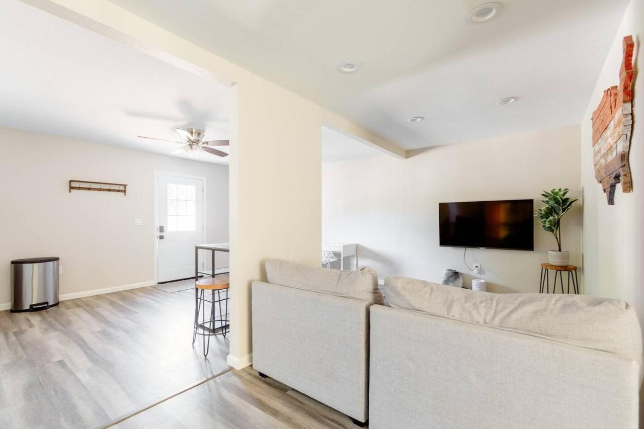 Beautiful Spacious Guest Home Roseville Bagian luar foto