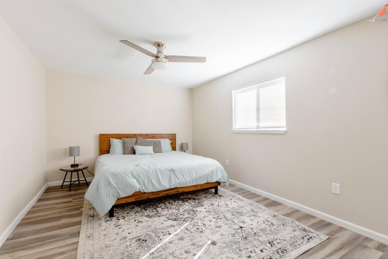 Beautiful Spacious Guest Home Roseville Bagian luar foto